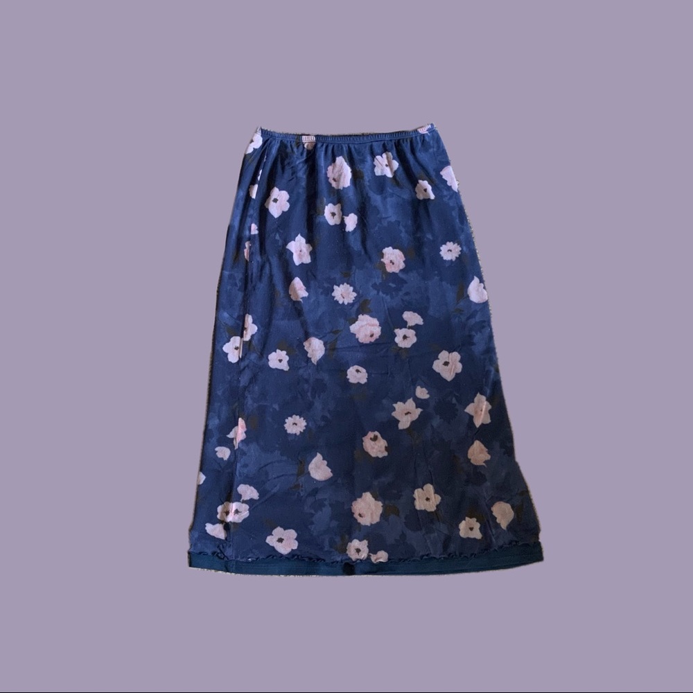 really cute mid length skirt